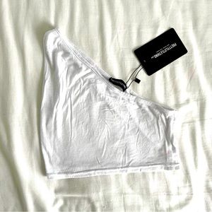 White PrettyLittleThing One Shoulder Crop Top
